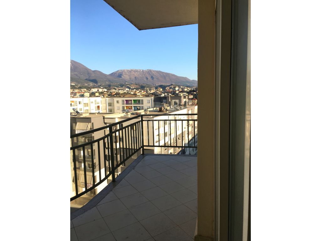 Oxhaku, Shiten Apartamente me tipologji te ndryshme.