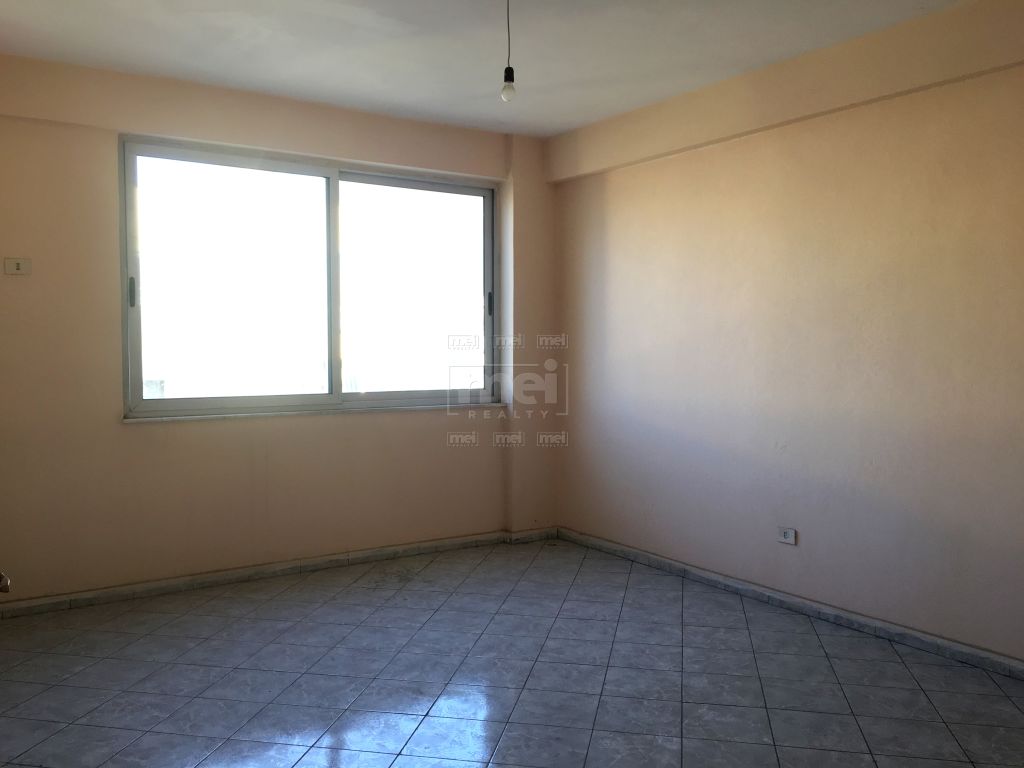 Oxhaku, Shiten Apartamente me tipologji te ndryshme.