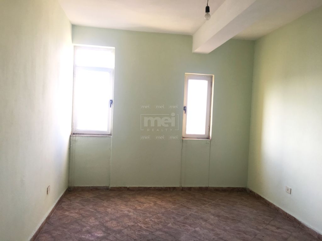 Oxhaku, Shiten Apartamente me tipologji te ndryshme.