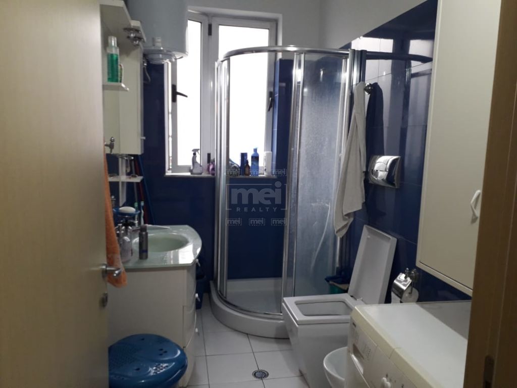 Kodra e Diellit, Shitet Apartament 2+1