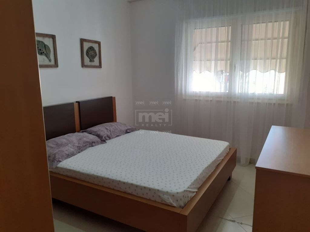 Tek Bulevardi Gjergj Fishta Jepet Me Qira Apartament 1+1.