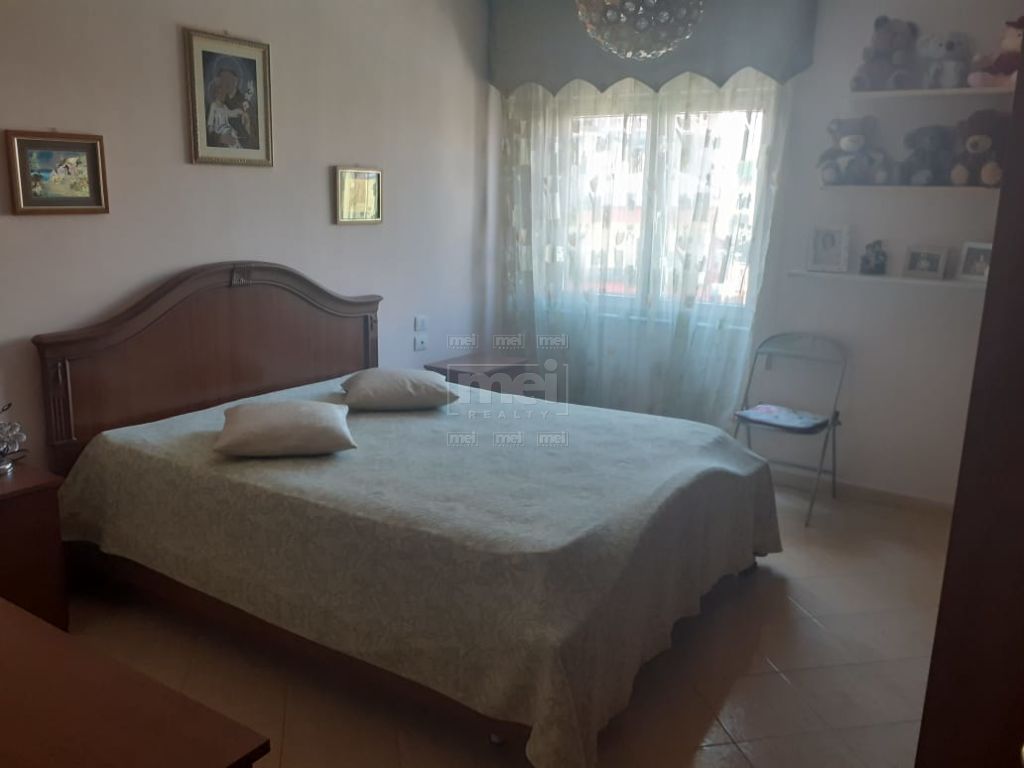 Ne Don Bosko Jepet Me Qira Apartament 1+1.