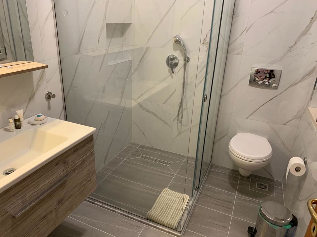 Bllok, prapa LSI, Jepet me Qira Apartament 2+1