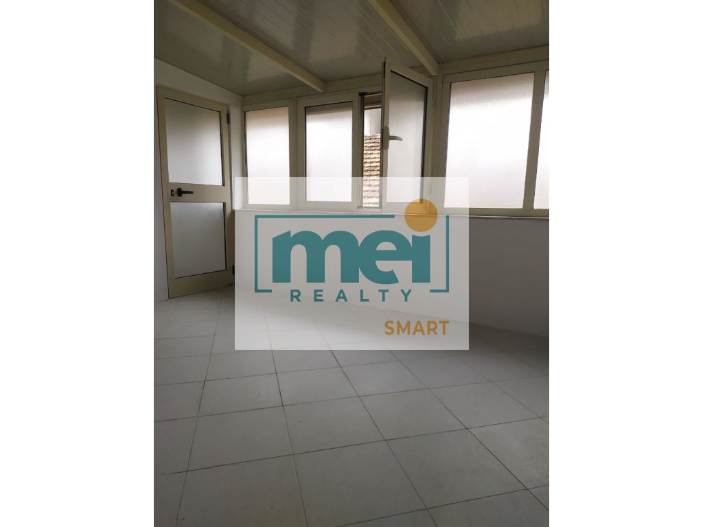 SHITET APARTAMENT 1+1+VERANDE RRUGA SKENDERBEJ