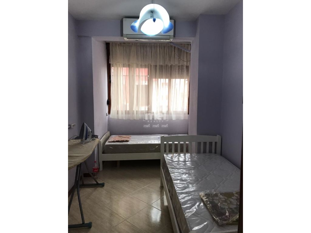 JEPET ME QIRA APARTAMENT 3+1+2 TEK ISH RAJONI 6