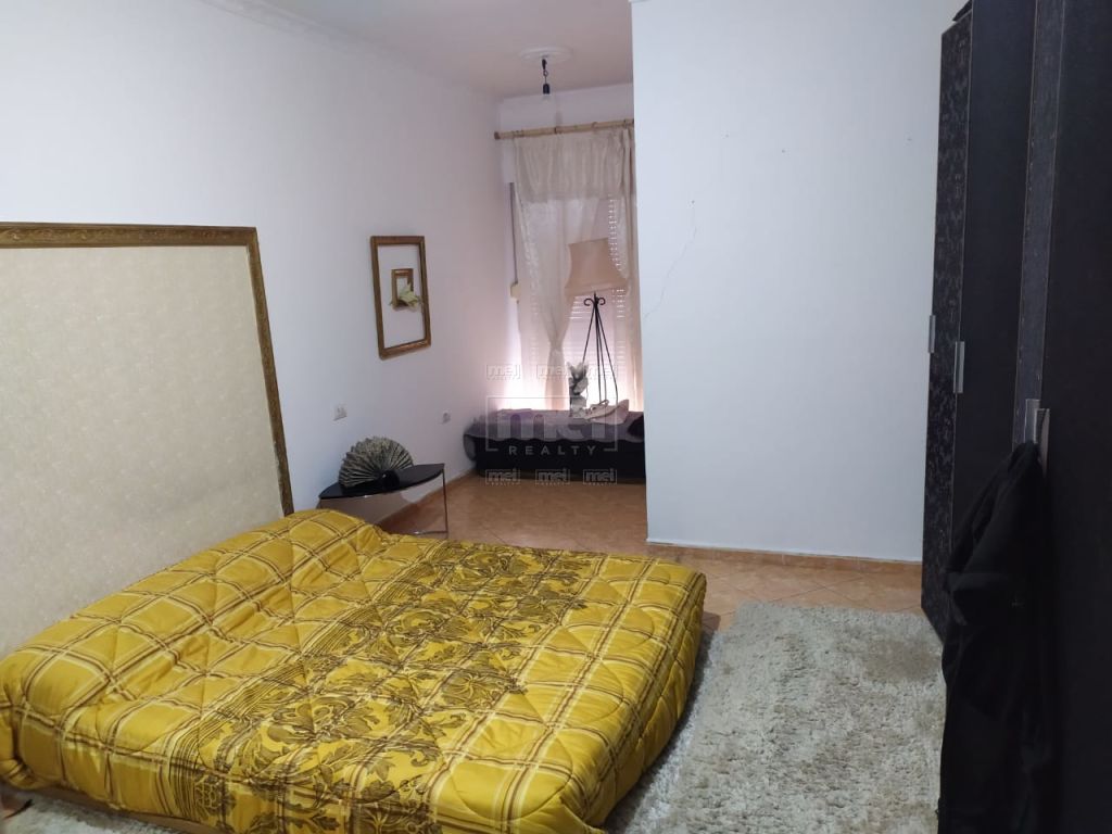 Ne Don Bosko Jepet Me Qira Apartamenti 2+1+2.