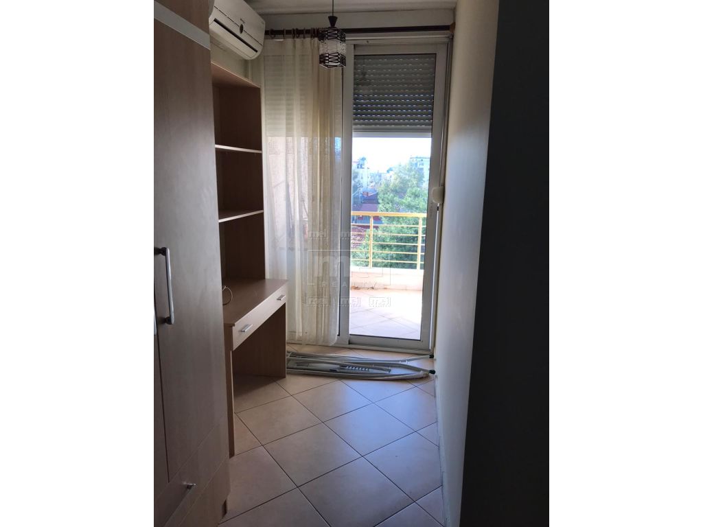 Block, Rr. VIII Brigade, Rent Apartment 2 + 1