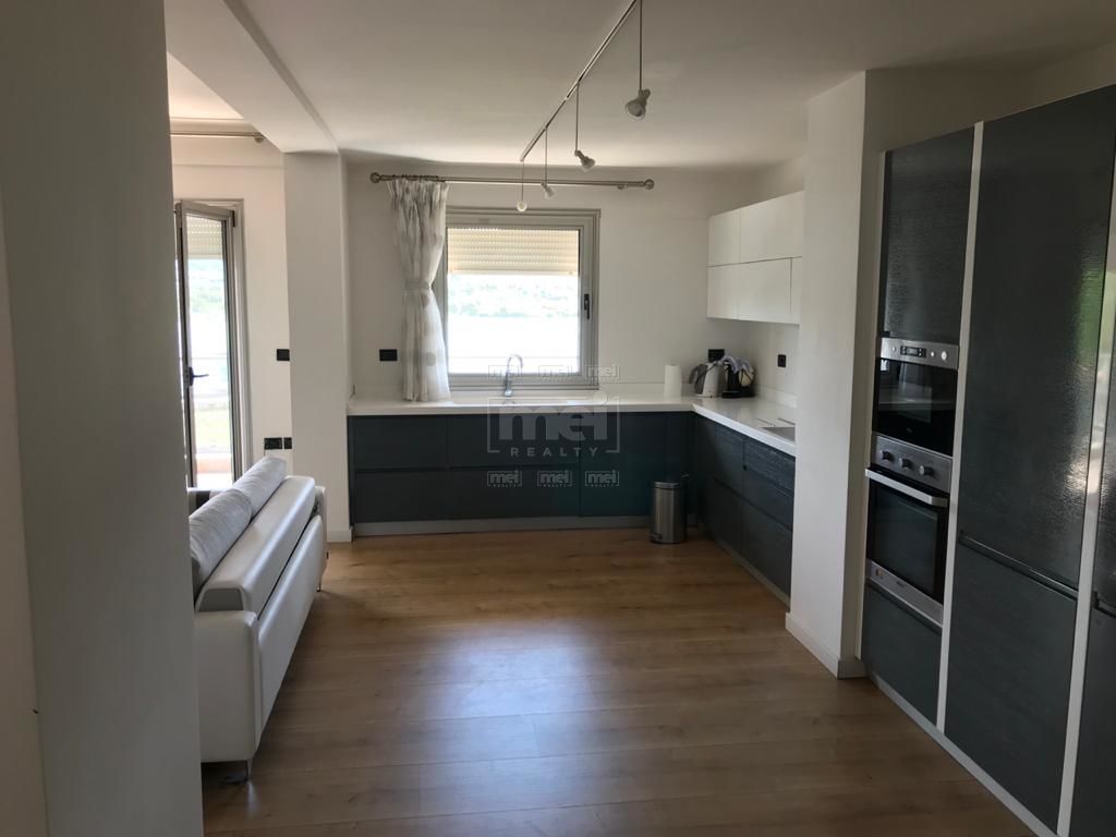 Kompleksi Nobis, Jepet me Qira Apartament 2+1