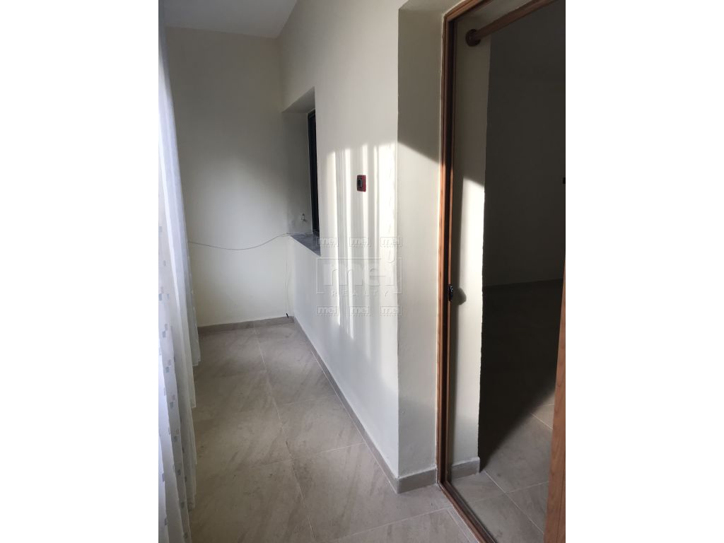 Ne qender te Tiranes, Shitet Apartament 1+1