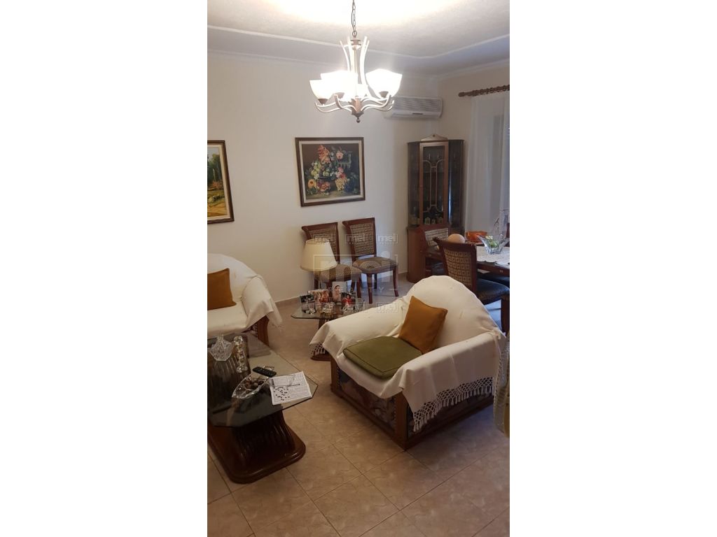 Ne Bllok, Shitet Apartamenti 2+1.