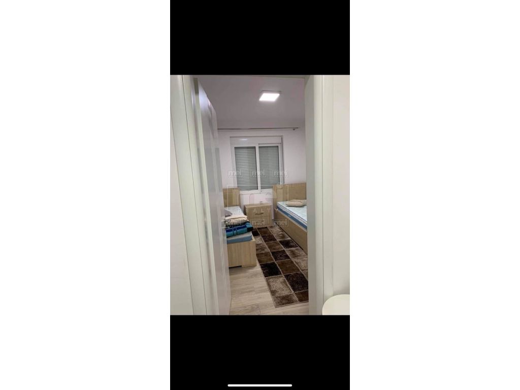Afer Kryqezimit 21 Dhjetori Jepet Apartament 2+1 Me Qira.