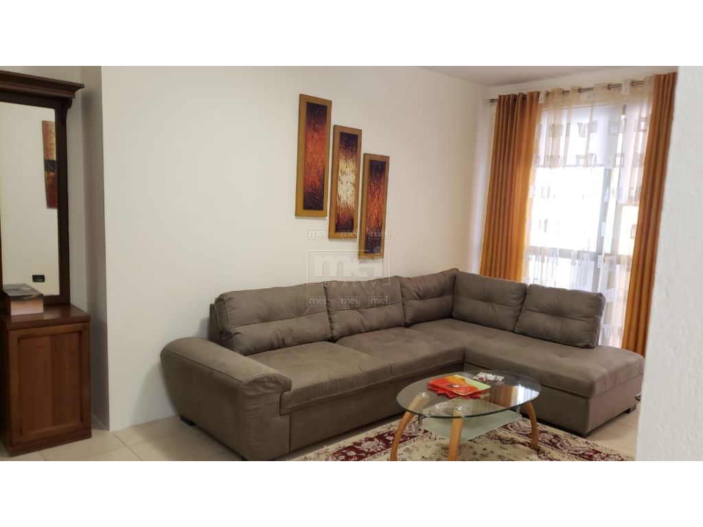 Tek Garda Jepet Apartament 3+1 Me Qira