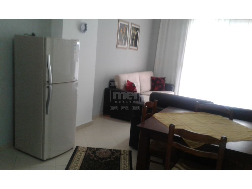 Ne Astir Jepet Me Qira Apartament 1+1.
