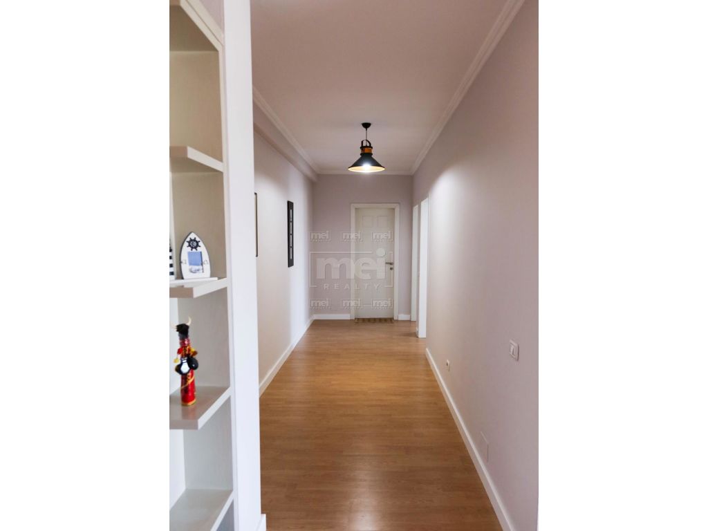 Tek Liqeni i Thate, Kompleksi Colombo, Jepet me Qira Apartament 2+1
