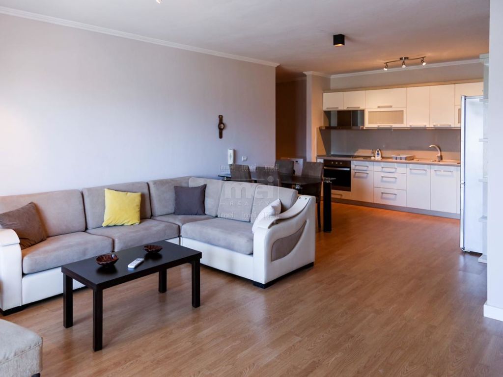Tek Liqeni i Thate, Kompleksi Colombo, Jepet me Qira Apartament 2+1