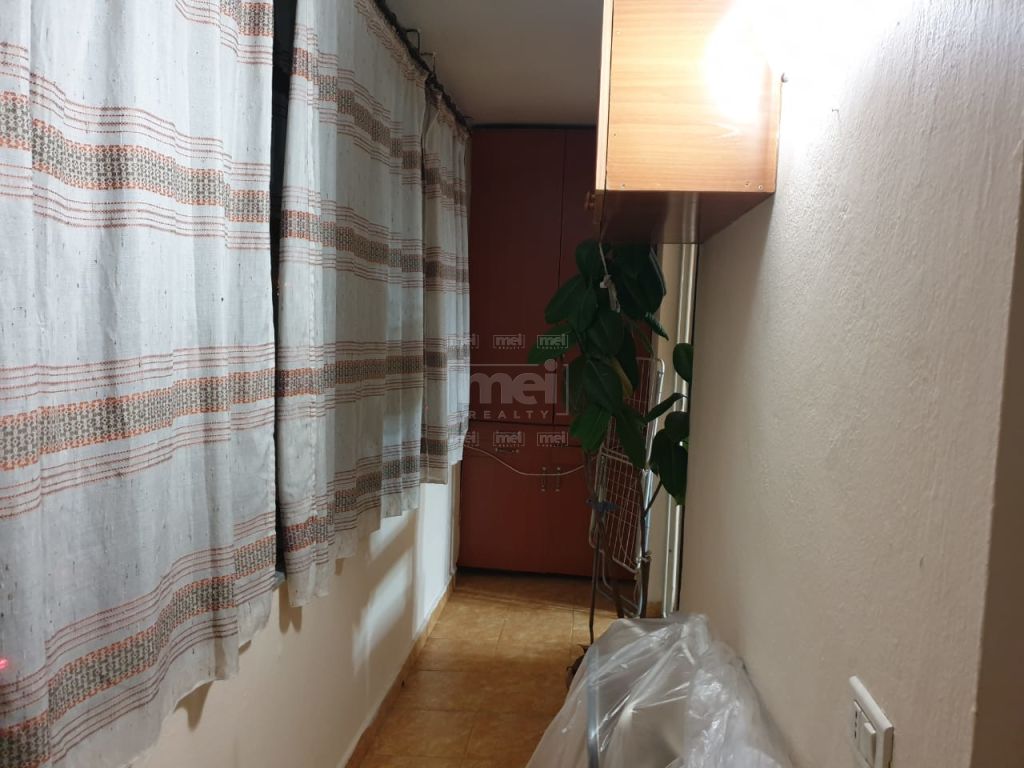 Jepet apartament 3+1 me qira