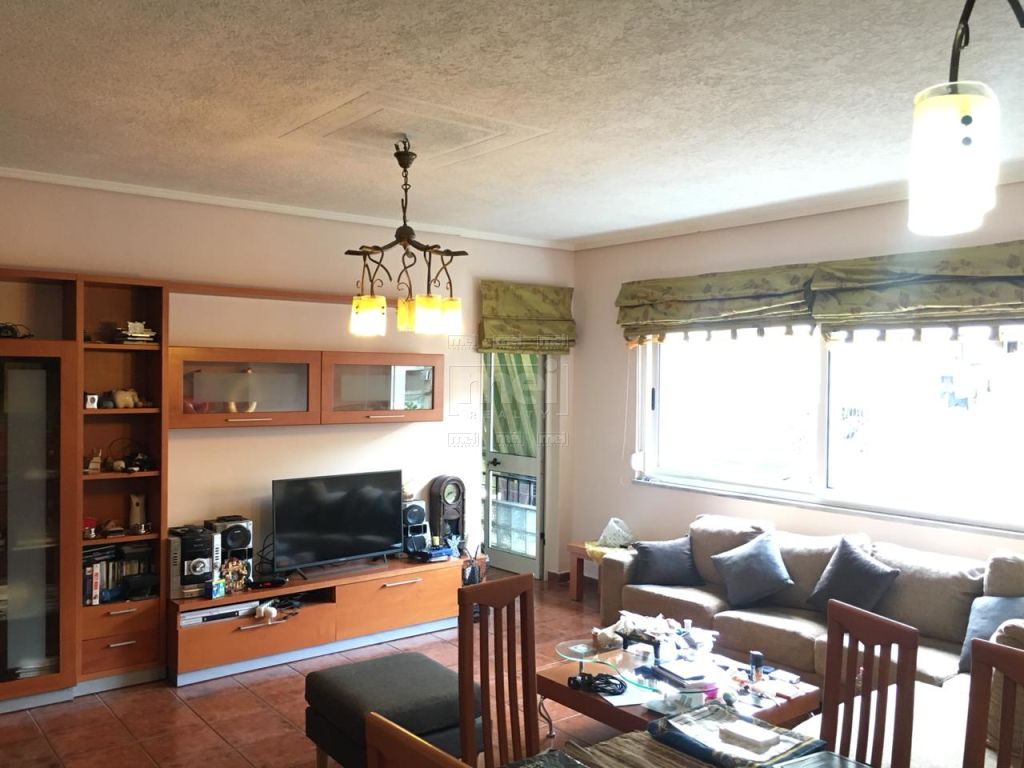 Shitet Super Apartamenti 2+1+ Garazh tek Ambasada Amerikane