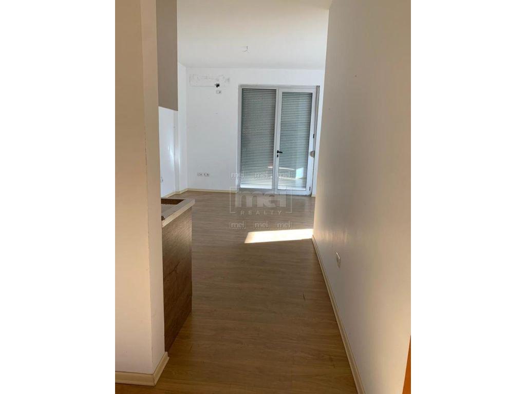 Tek Stadiumi Dinamo Shitet Apartament 1+1