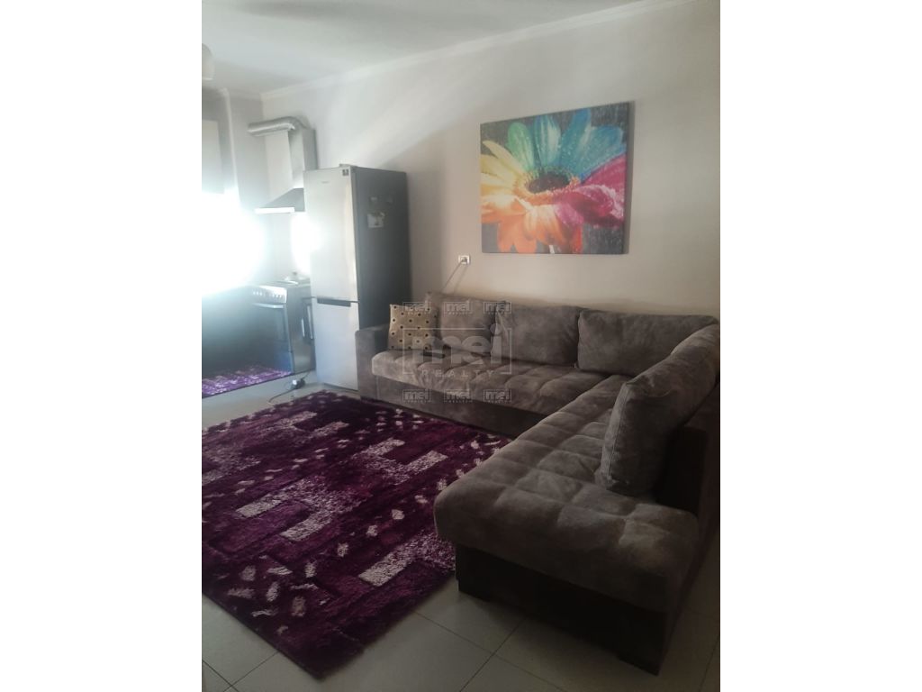 Jepet Me Qera Apartament 2+1 Prane Kristal Center