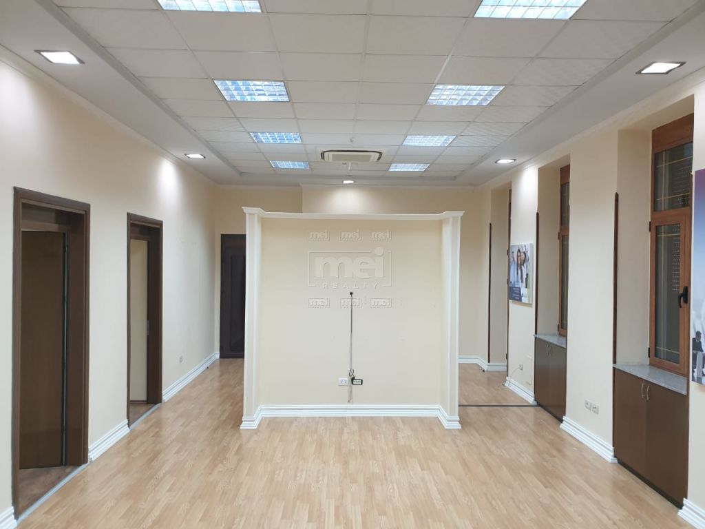 NE BLLOK JEPET ME QIRA AMBIENT KOMERCIAL