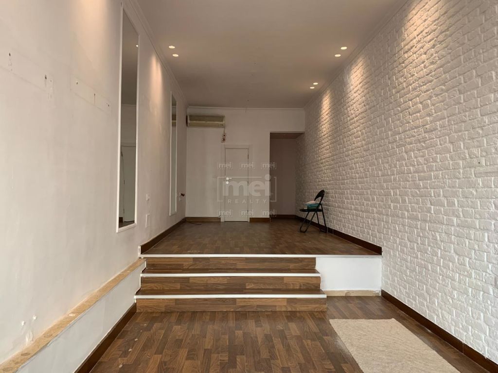 Te Kinema Agimi Jepet Me Qira Ambient Komercial