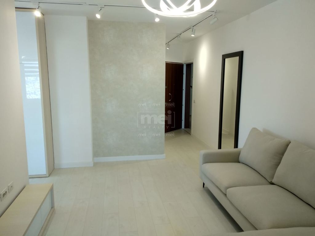 SHITET APARTAMENT 1+1 PJESERISHT I MOBILUAR, KOMUNA E PARISIT