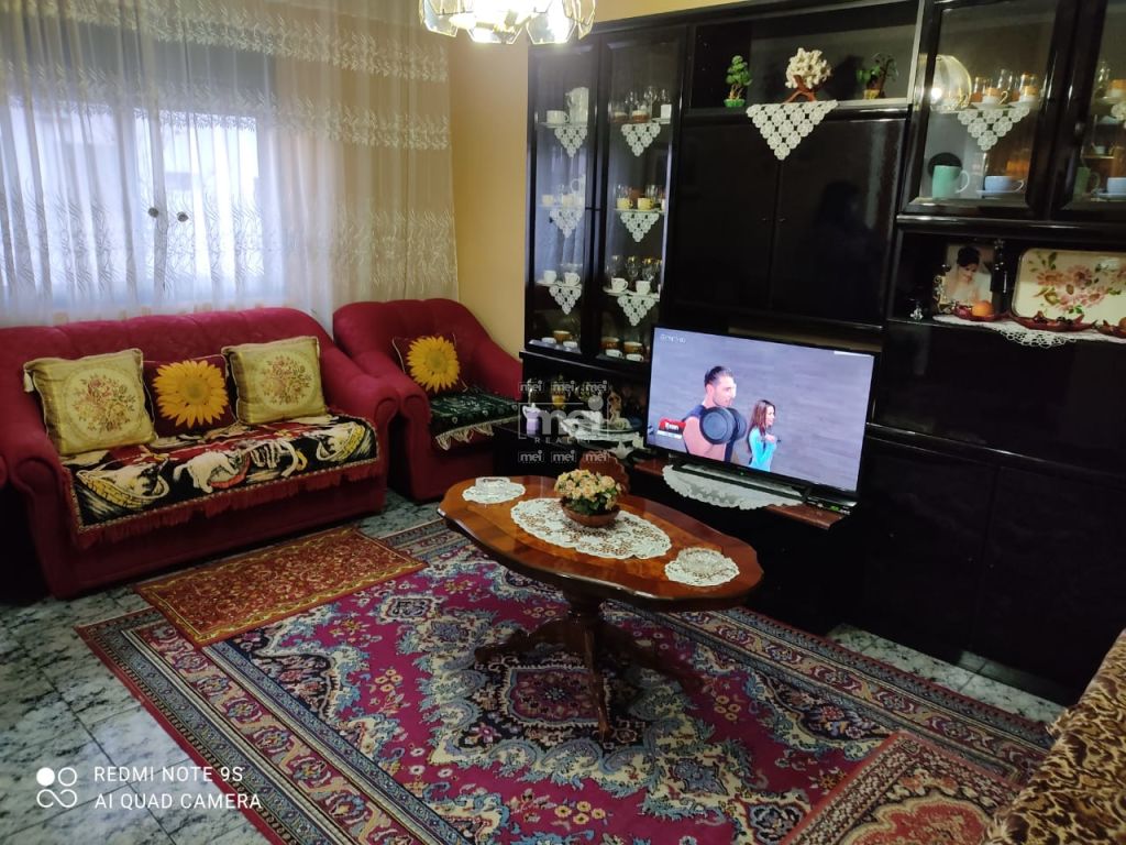 SHITET APARTAMENT 1+1 PRANE STADIUMIT