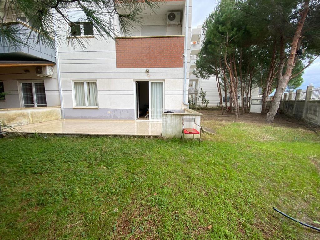 SHITET APARTAMENT 2+1 ME OBORR NE QERRET