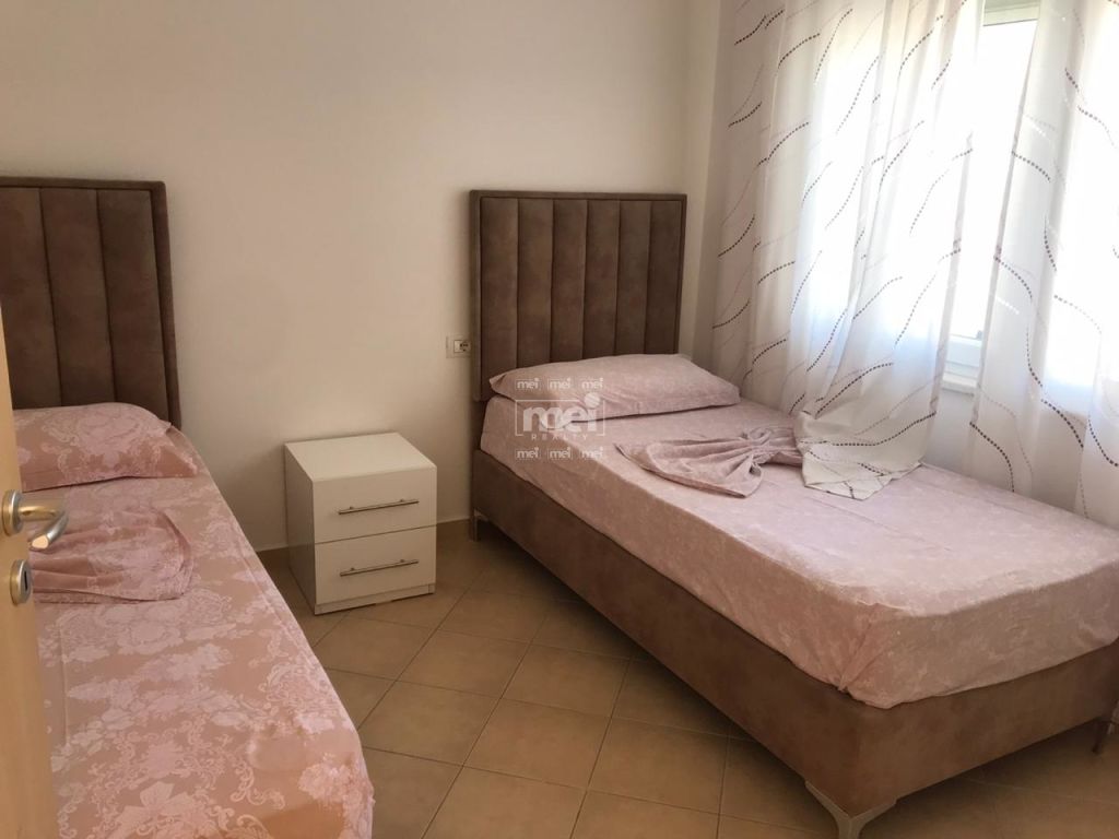 SHITET APARTAMENT 2+1 LURA2, GJIRI I LALZIT