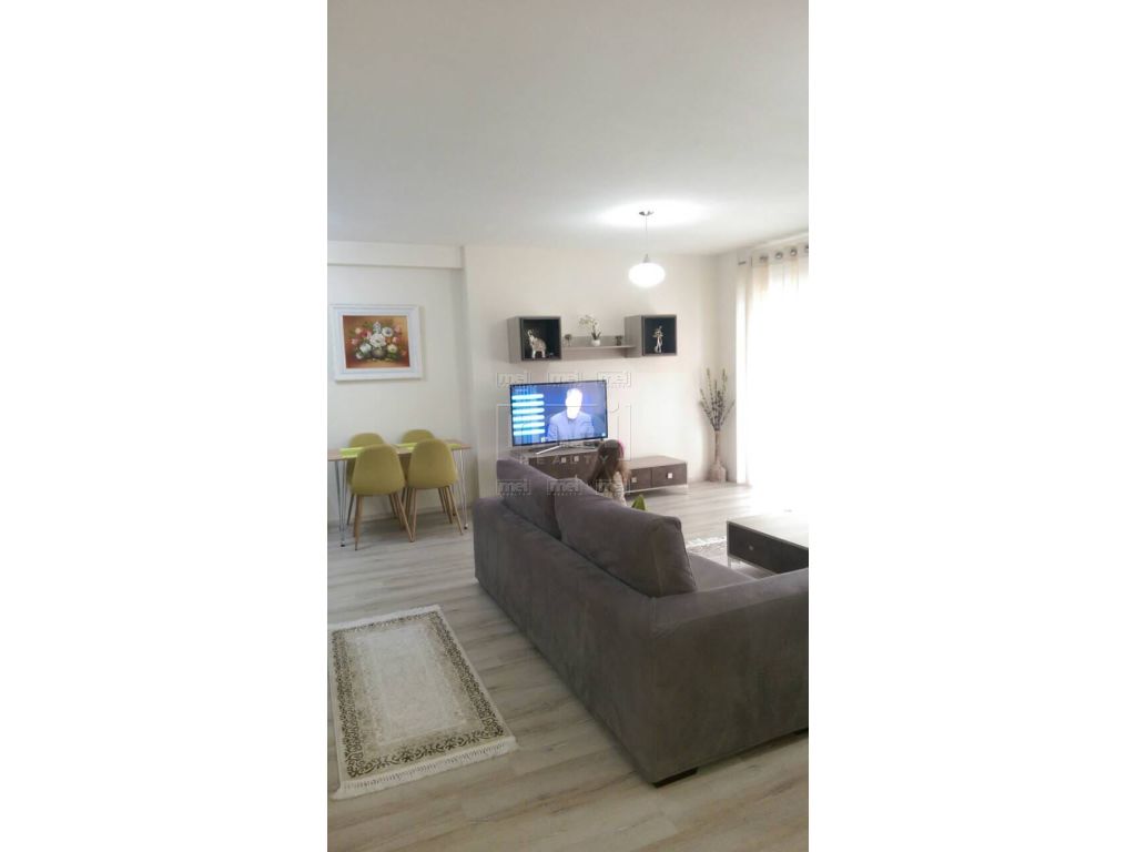 Shitet Apartament 2+1+2 tek Kompleksi Home Plane tek Rruga Frosina Plaku.