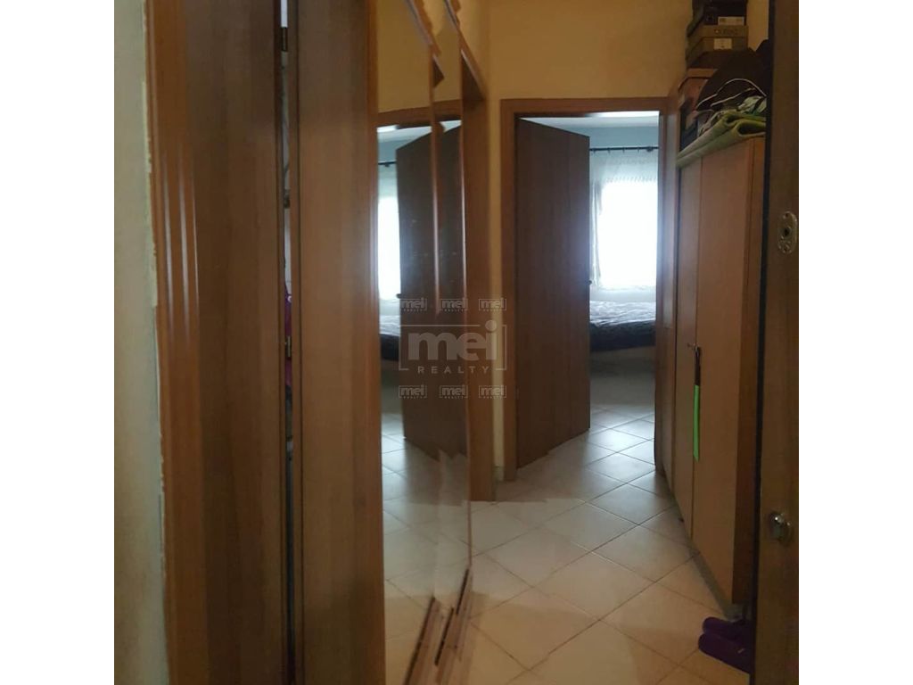 Shitet Apartament 1+1, Ne Brryl.