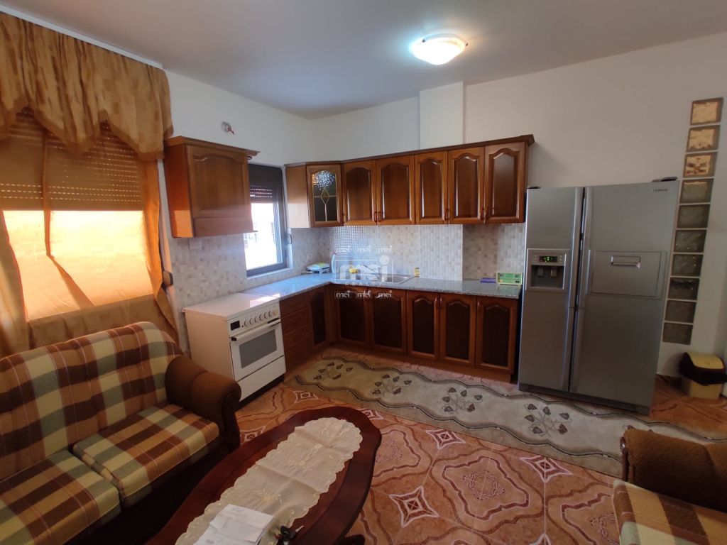 SHITET APARTAMENT 2+1 + GARAZH NE PLAZH