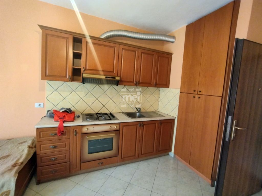 SHITET APARTAMENT 1+1 NE HEKURUDHA