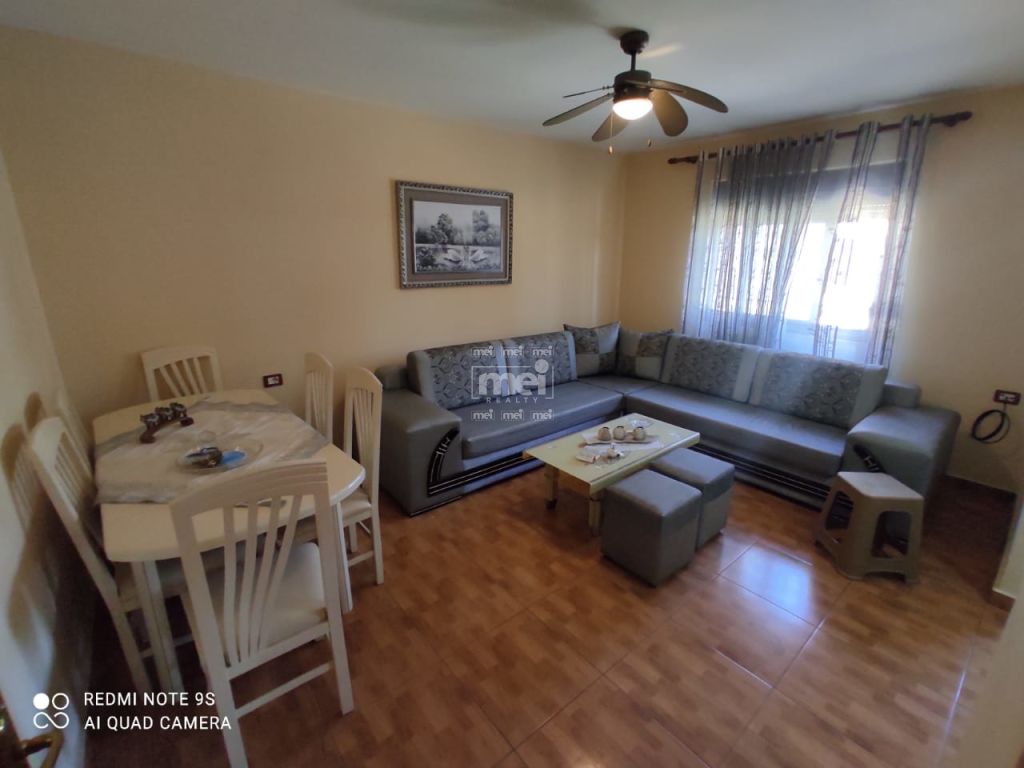 SHITET APARTAMENTI 2+1 TEK KRUQI I KUQ