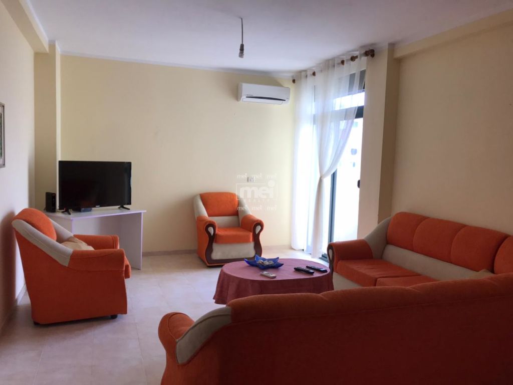 SHITET APARTAMENT 2+1+2 NE ILIRIA, PLAZH