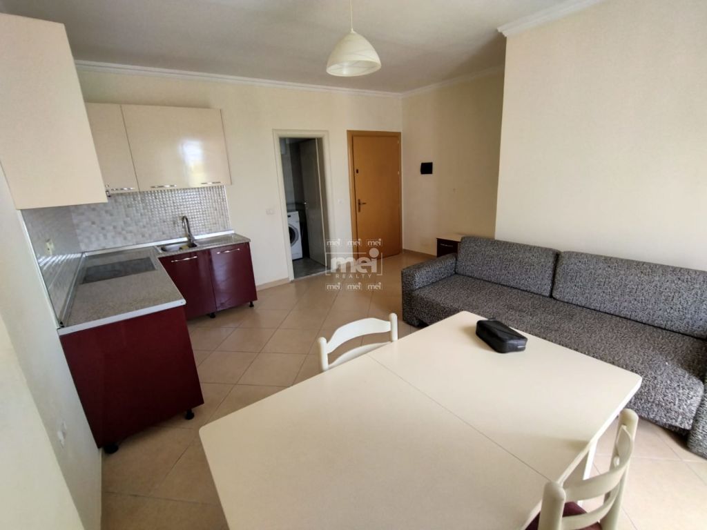 JEPET ME QIRA APARTAMENT 1+1 NE ZONEN E PLAZHIT