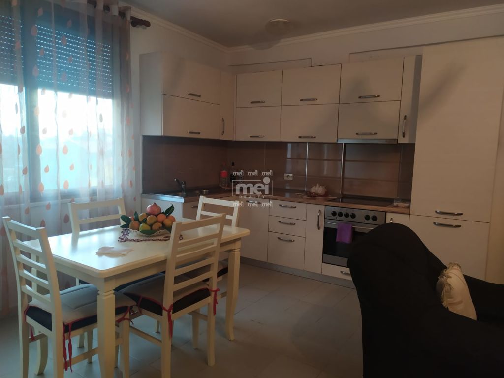 SHITET APARTAMENT 2+1 NE PLAZH