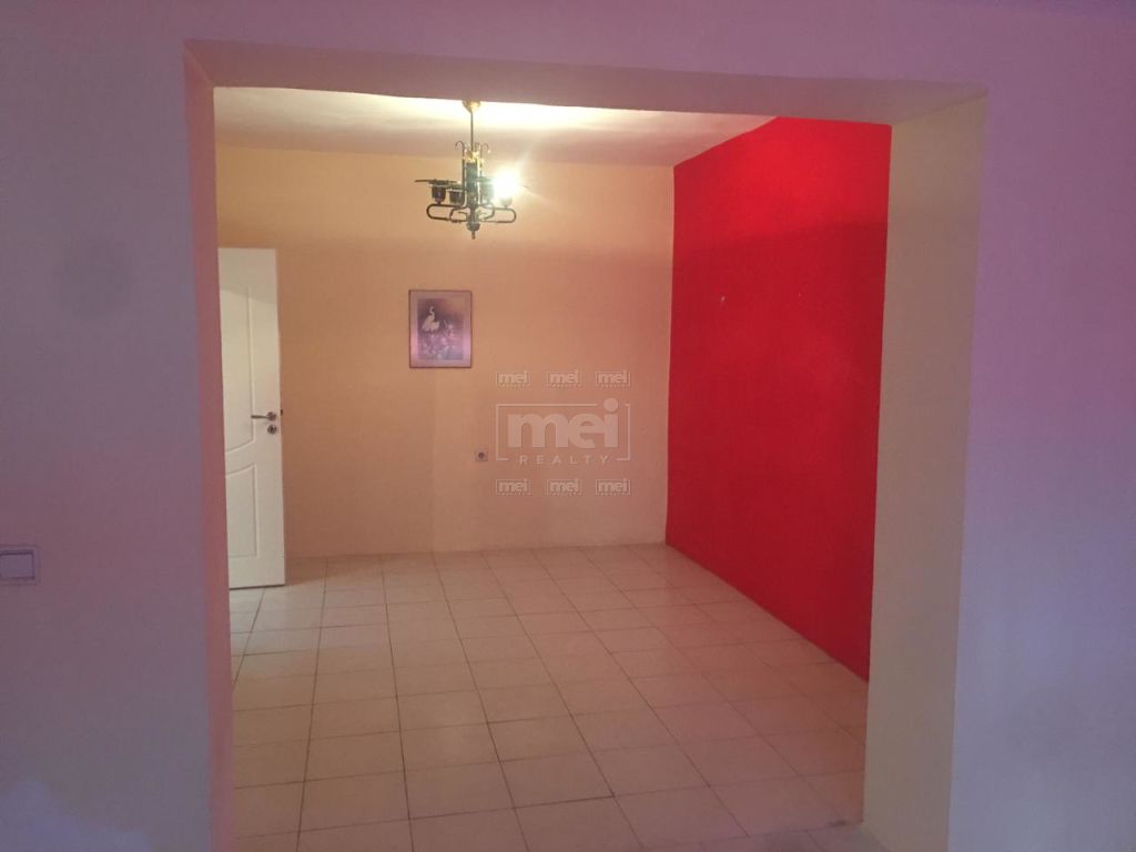 Shitet Apartament 2+1, Tek Rruga Mine Peza.