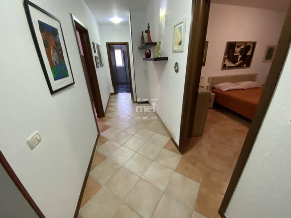 JEPET ME QIRA APARTAMENT  3+1 NE QENDER 4