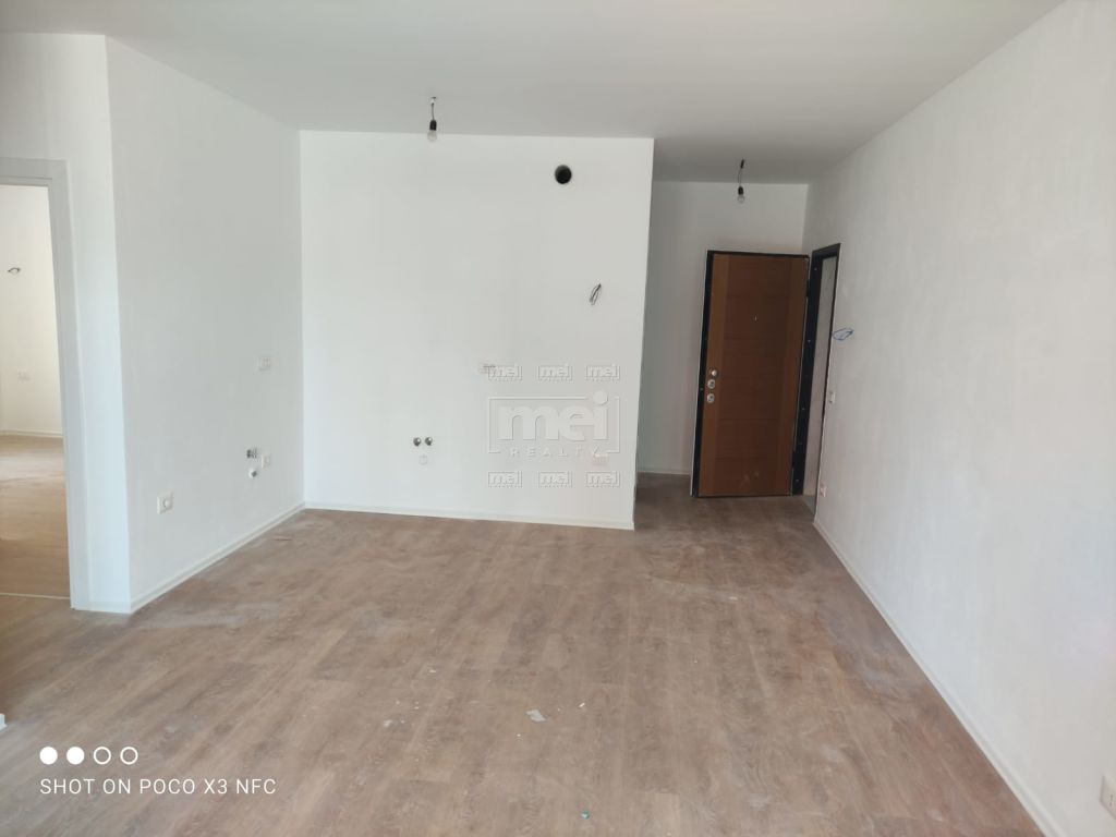 Jepet me Qira Apartament 2+1 tek  Rezidenca Zirkon. 1