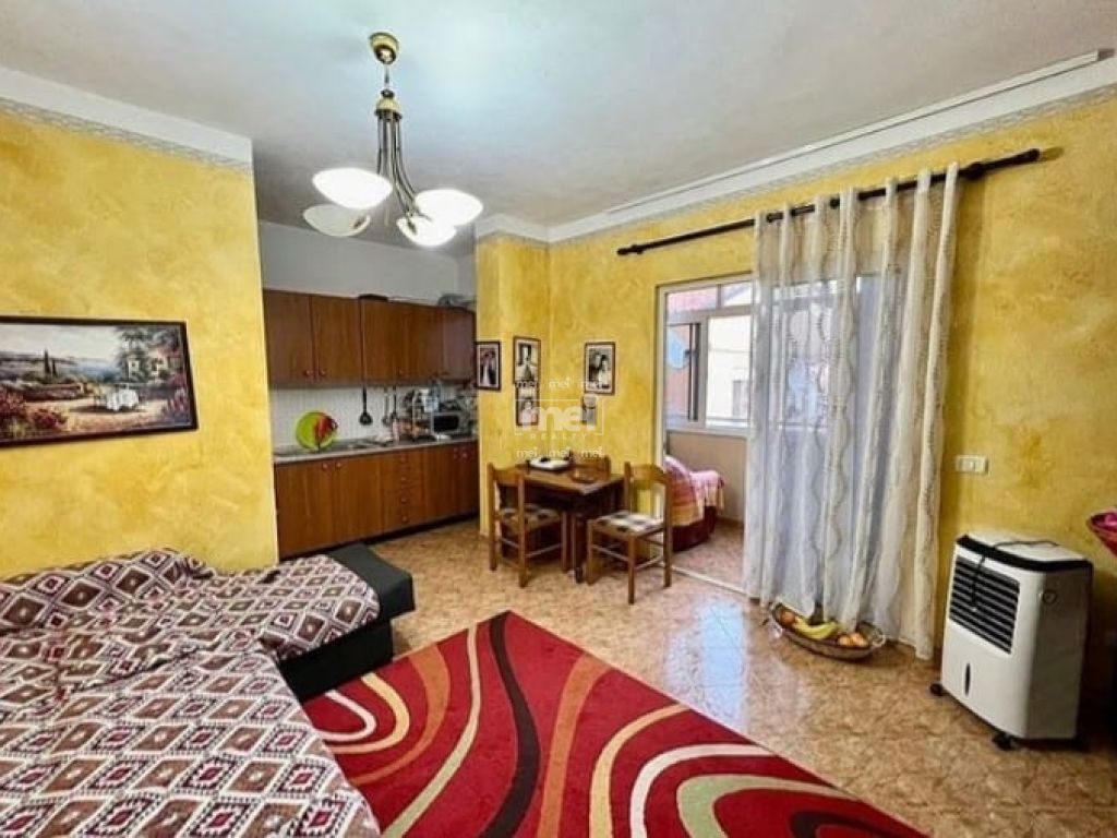 SHITET APARTAMENT 2+1 NE QENDER!