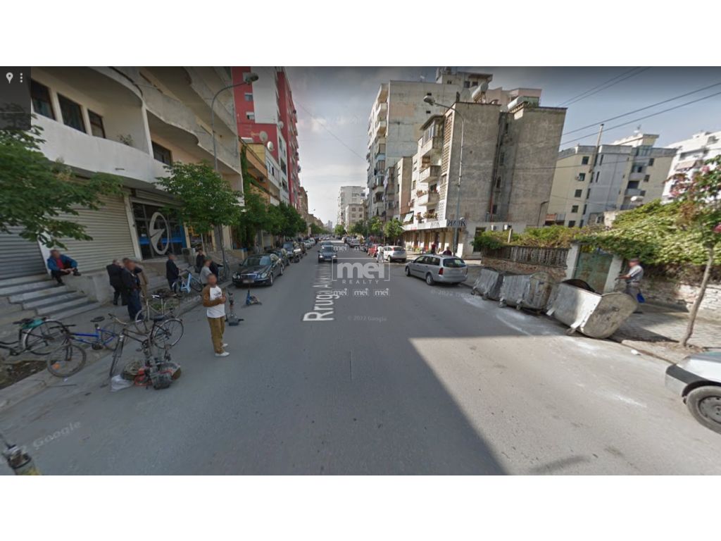 JEPET ME QIRA AMBIENT BIZNESI PRANE DREJTORISE SE POLICISE !