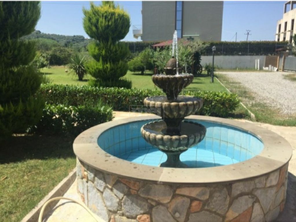 Ne Marikaj Shitet Super Vile E Mobiluar 2 Kateshe Druri