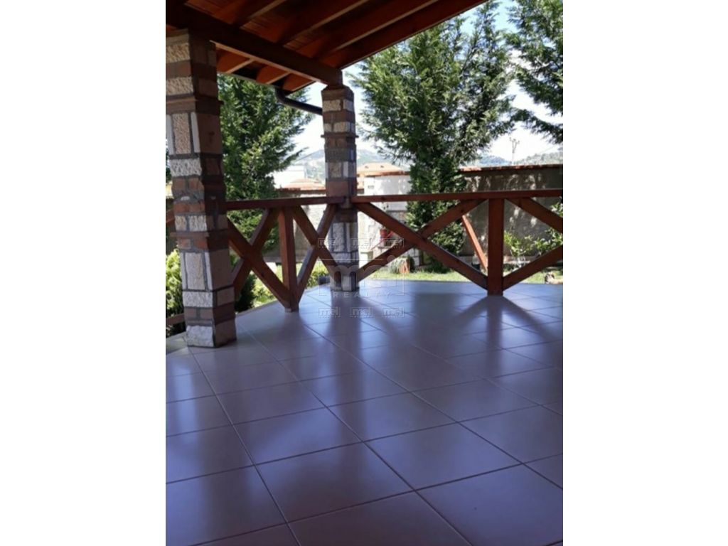 Ne Marikaj Shitet Super Vile E Mobiluar 2 Kateshe Druri