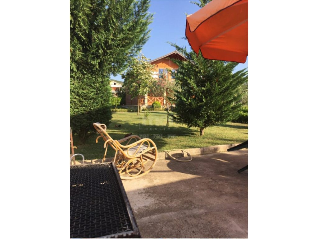 Ne Marikaj Shitet Super Vile E Mobiluar 2 Kateshe Druri