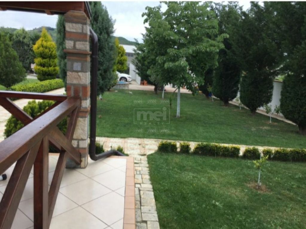 Ne Marikaj Shitet Super Vile E Mobiluar 2 Kateshe Druri