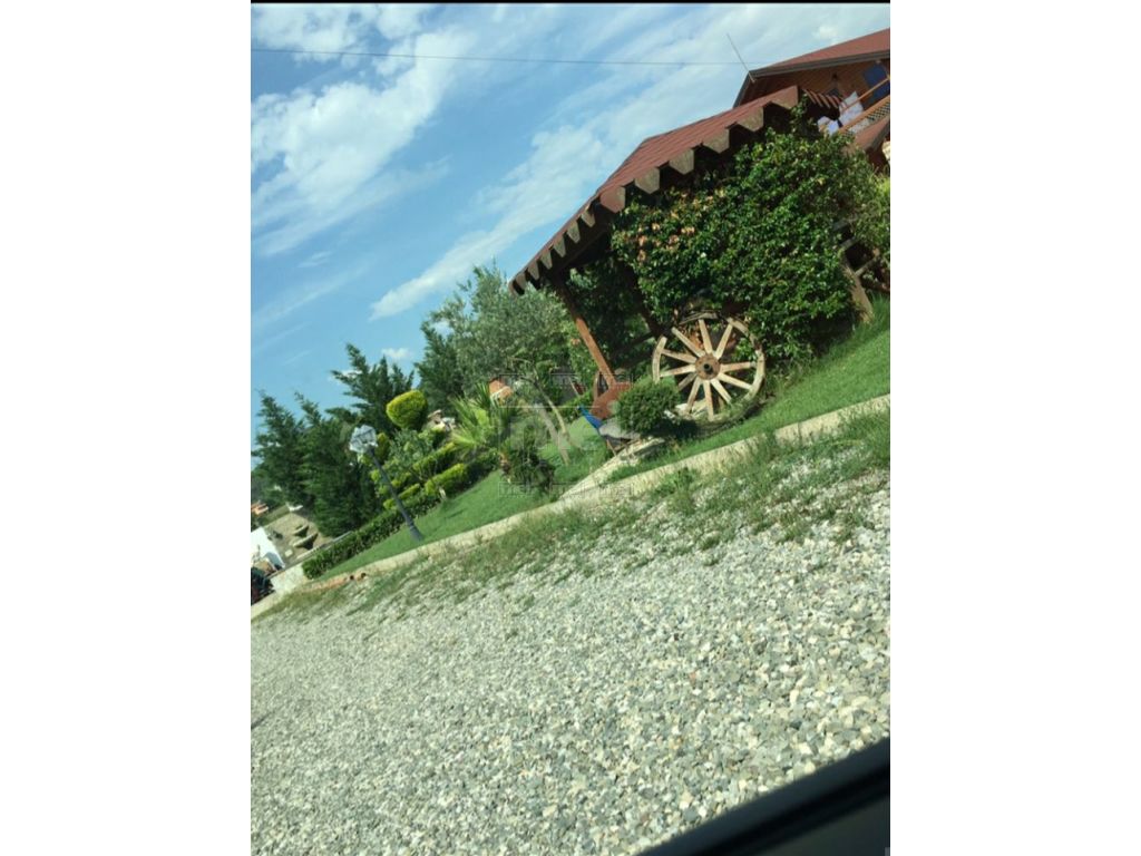 Ne Marikaj Shitet Super Vile E Mobiluar 2 Kateshe Druri