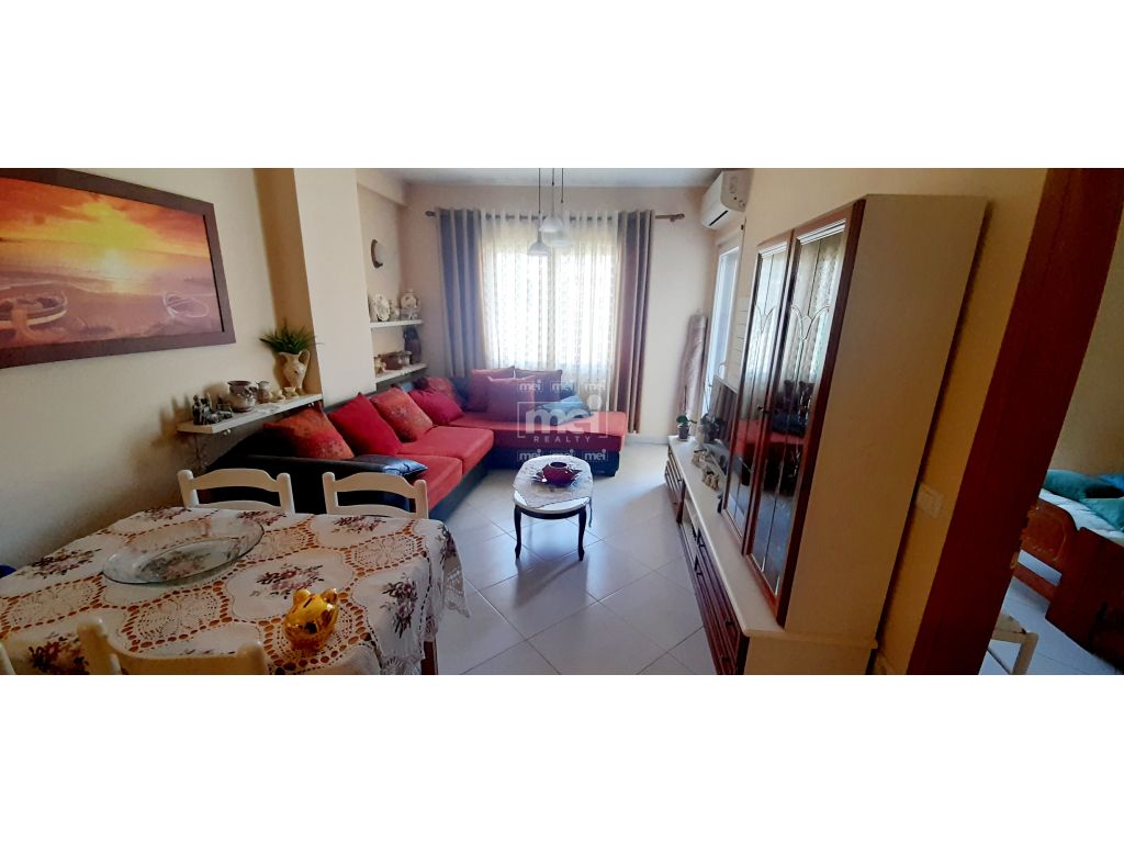 SHITET APARTAMENT 1+1 TEK VOLLGA