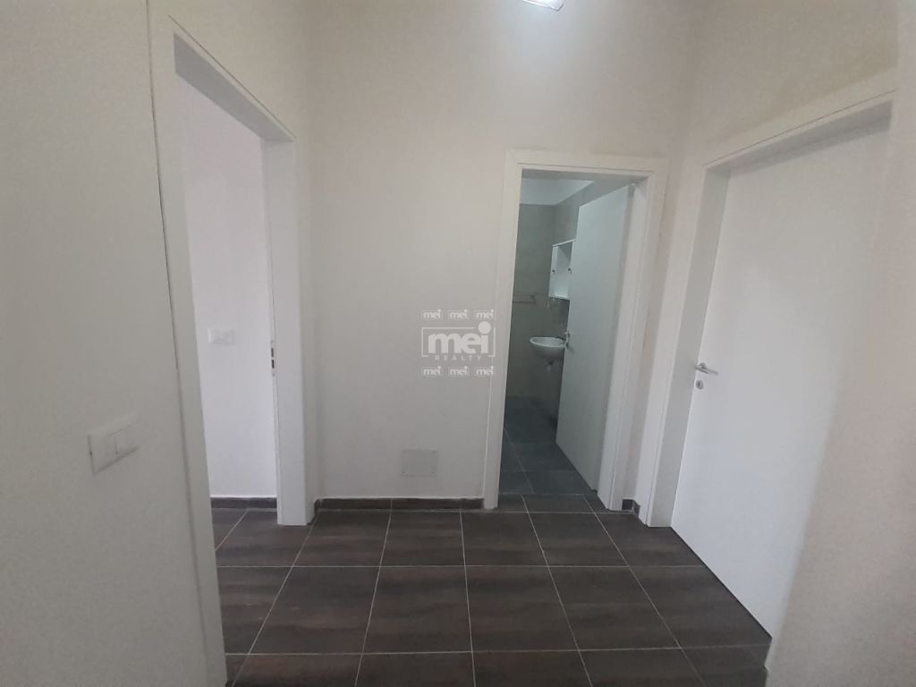 JEPET ME QIRA APARTAMENT 2+1+2 TEK STADIUMI 6