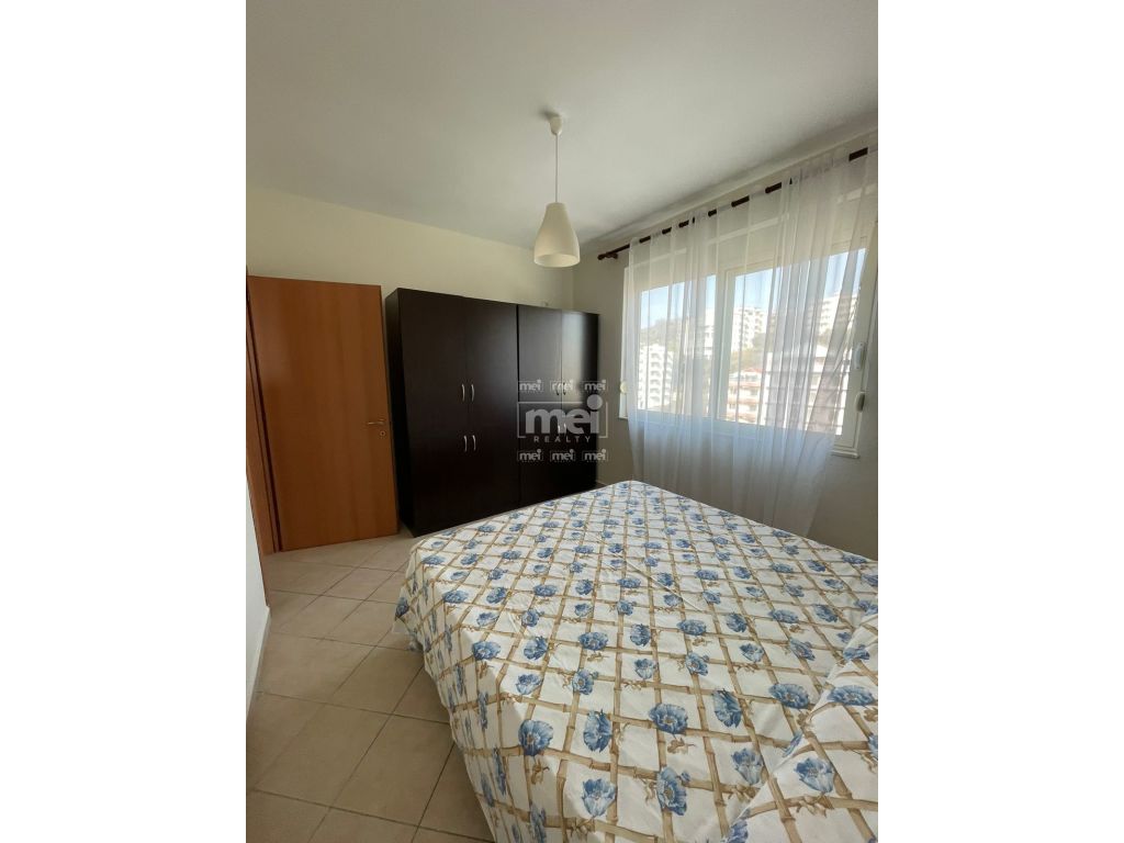 SHITET APARTAMENT 1+1 TEK SHKEMBI I KAVAJES ME PAMJE NGA DETI!